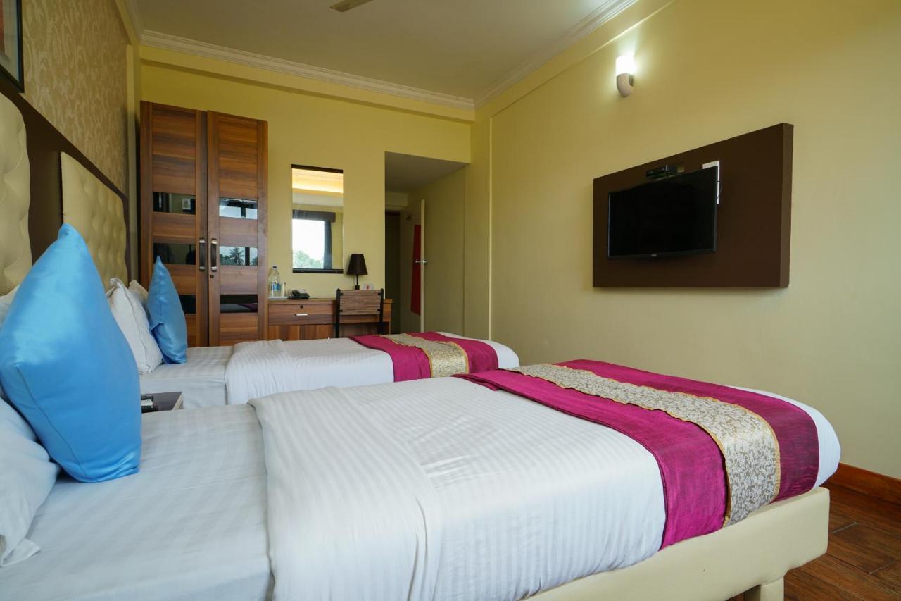 Oyo 1684 Hotel Malabar Inn Kozsíkóde Kültér fotó